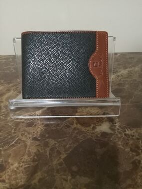 Pierre Balmain Black/Brown Vintage 2tone Leather Wallet EUC